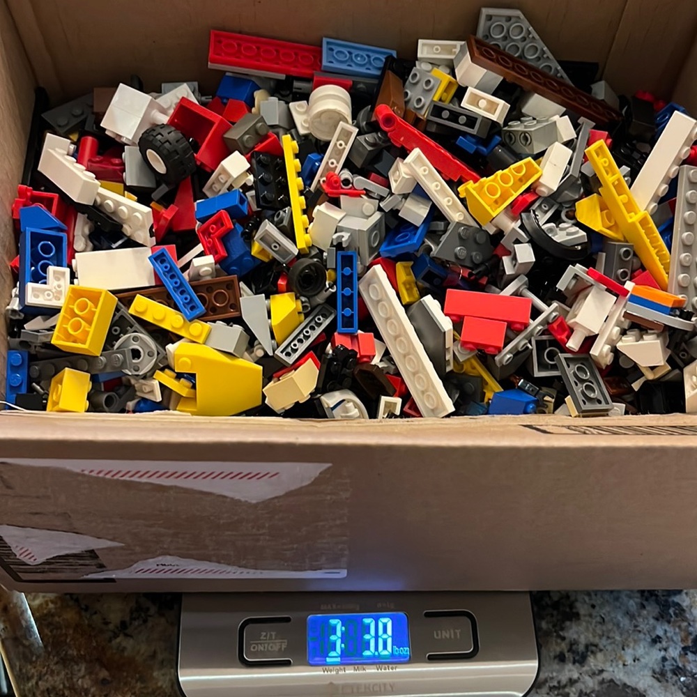 Miscellaneous legos for sale by the pound.